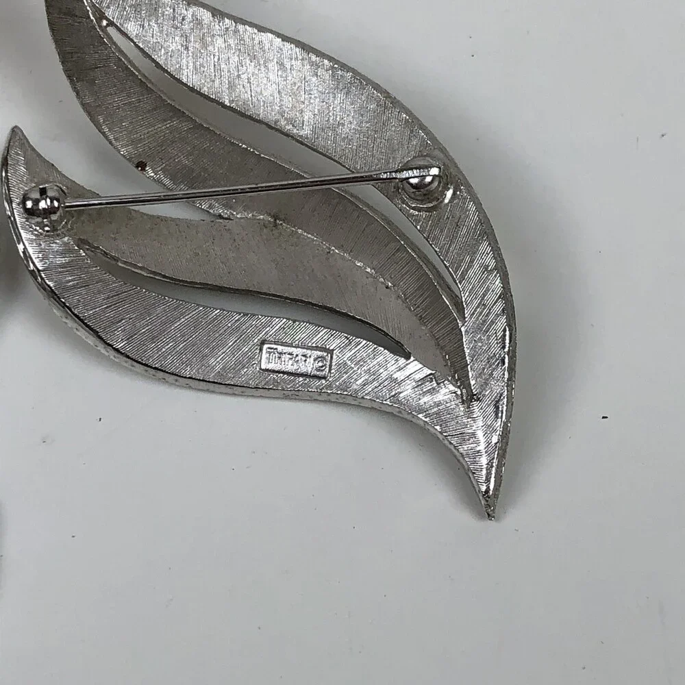 VTG 3pc Lot Trifari Sarah Coventry Brooch Enamel Flower Silver Butterfly Leaf